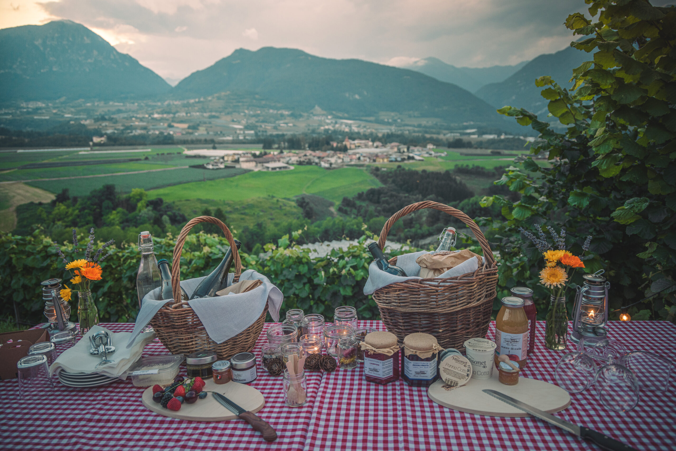 Picnic pomeridiano da Agriconda che accompagna fino al tramonto